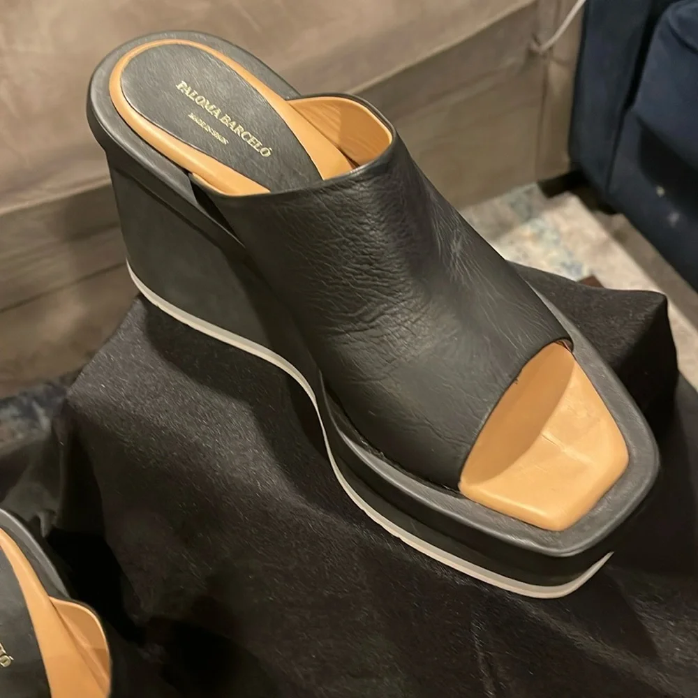 Paloma Barcelo made in Spain, black leather wedge, size 41 - Picture 1 of 12